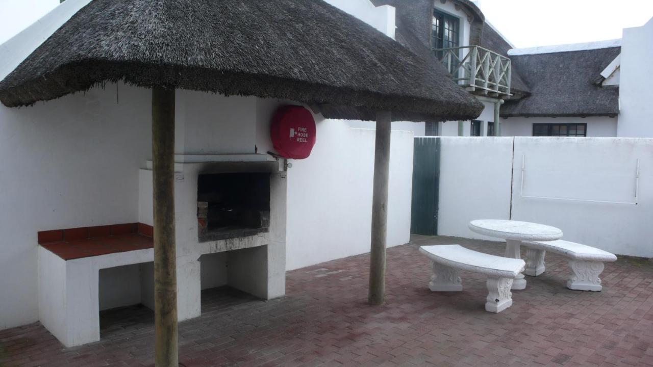 Arniston Seaside Cottages Экстерьер фото