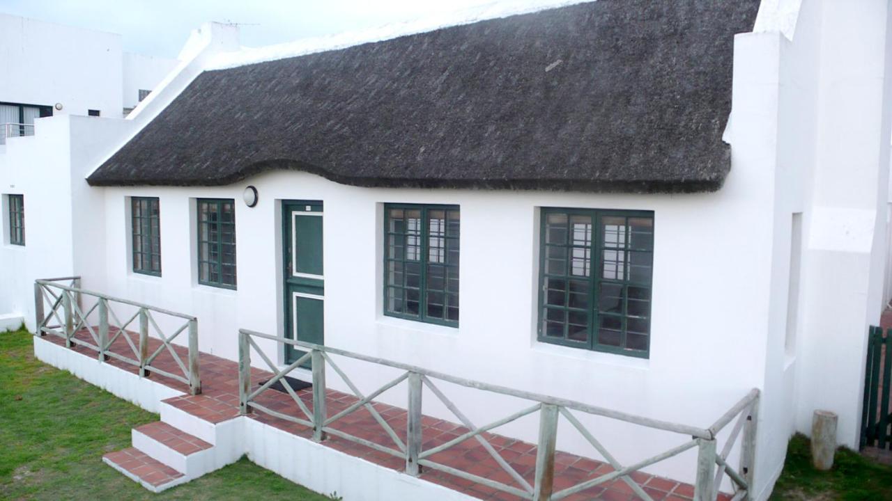Arniston Seaside Cottages Экстерьер фото